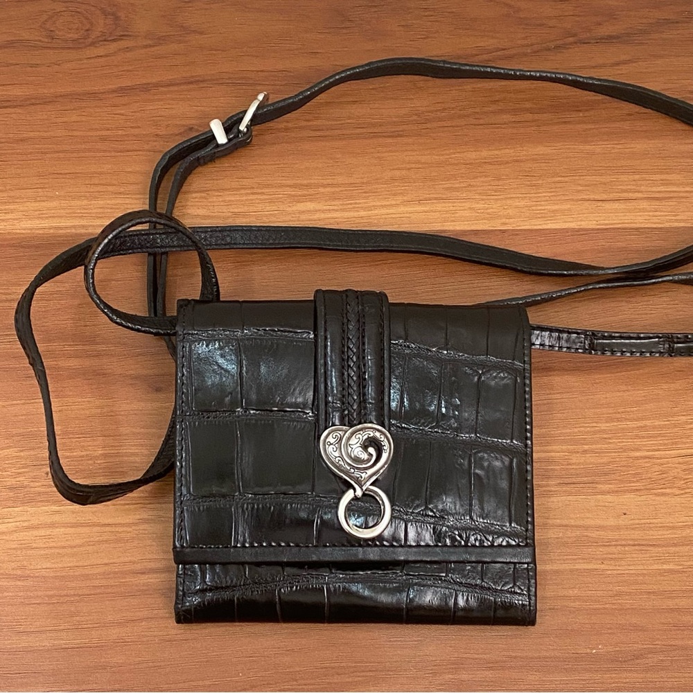 Vintage BRIGHTON Black Leather Silver Heart Crossbody Wallet W/ Removable Strap